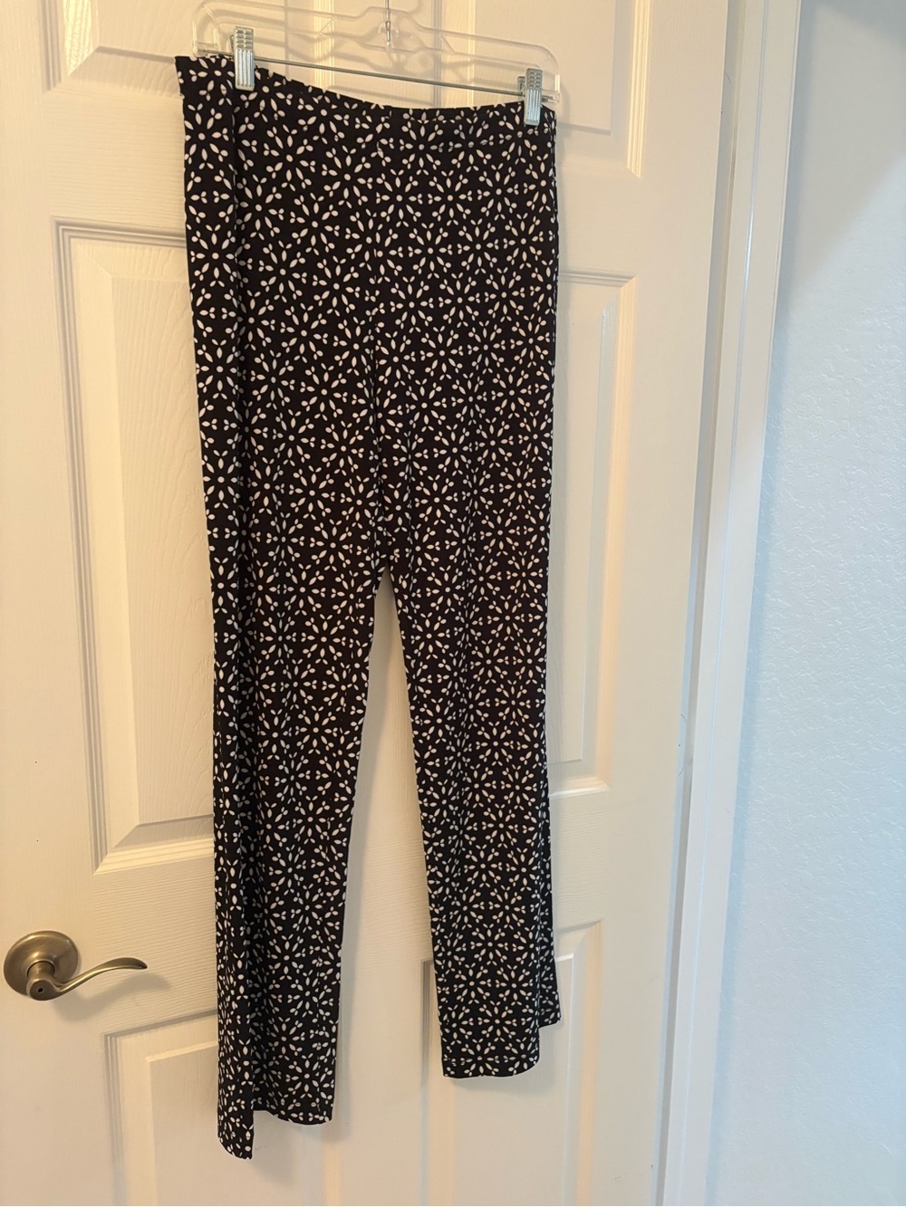 Clara Sun Woo Black & White Printed Women's Pull-On Straight Leg Pant — XL